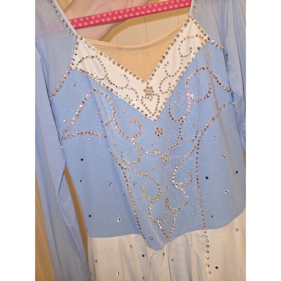 Ice skating Princess Theme with cute bow back -  Figure Skating Dress. size 14 - Picture 4 of 10